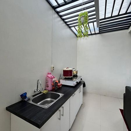 Villa Bintang Sikunir 2 Вонособо Экстерьер фото